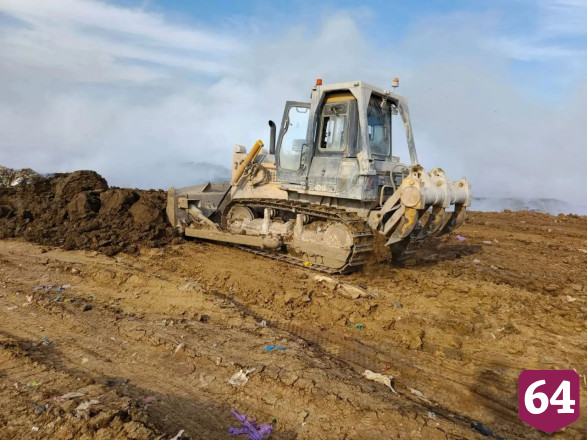 Процесс ликвидации пожара на свалке в Саратовской области ускорился